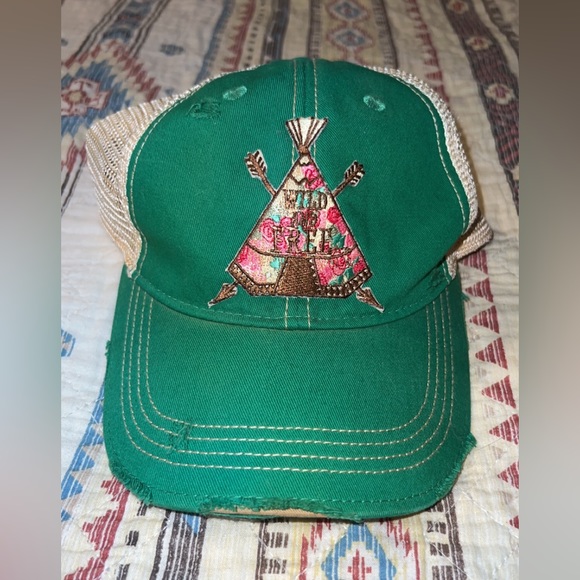 Wild & Free Ball Cap - Picture 1 of 2